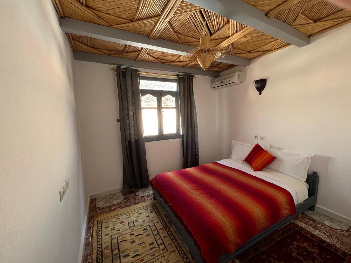 Etoile Filante D Or Hotel Ait Benhaddou Buitenkant foto